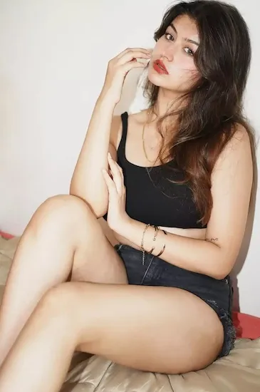 Female Escorts in Kurla Purnima Saxena